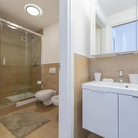 Waterfront Lake Orta Apartment