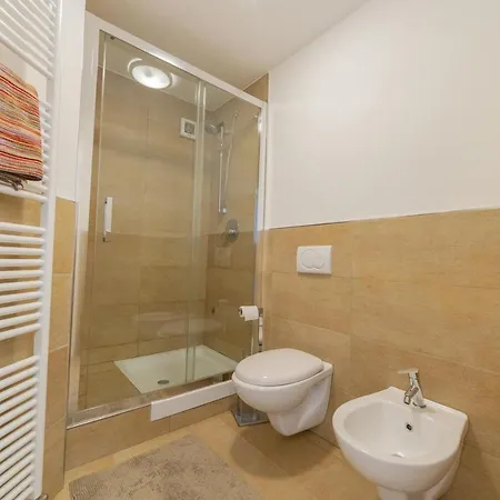 Waterfront Lake Orta Apartment
